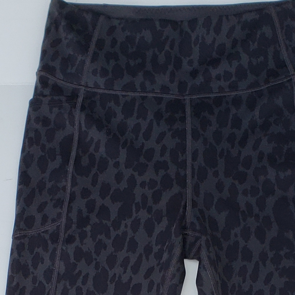 Victoria's Secret Incredible Essential leggings